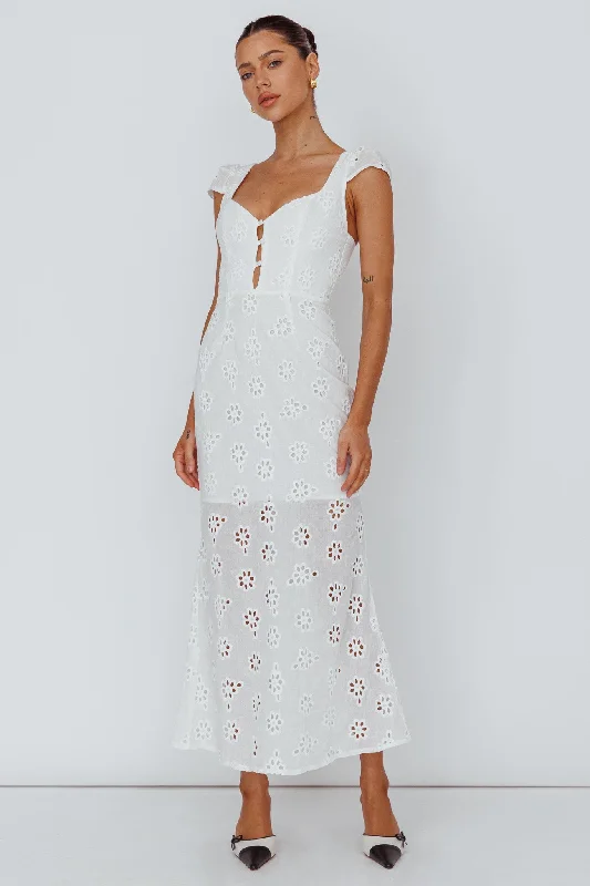 Bohemian Sun Cap Sleeve Eyelet Midi Dress White