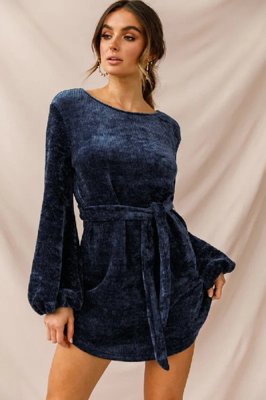 Diva Velvet Yarn Knit Dress Navy