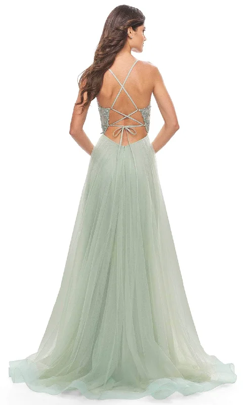 La Femme 31542 - Sleeveless Embellished Prom Dress