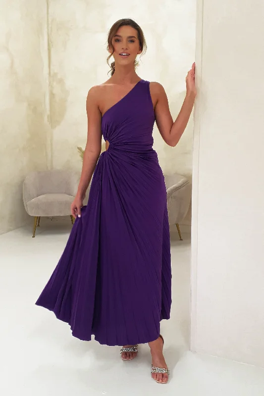 Olsen Pleated Maxi Dress | Deep Purple