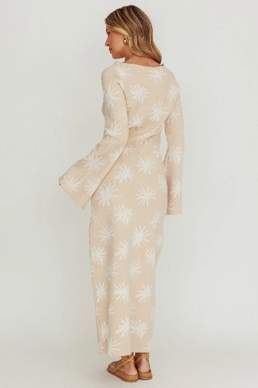 Orleans Star Print Knit Maxi Dress Sand