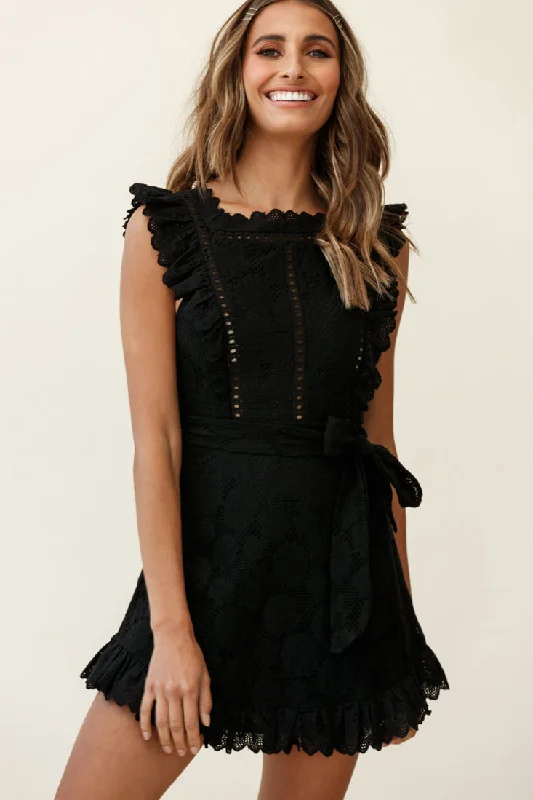 Prairie Crochet Frill Dress Black