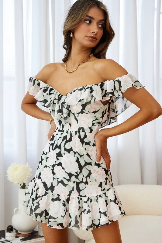 Sweet Melody Sweetheart Neckline Off-Shoulder Dress Floral Print Black/Nude