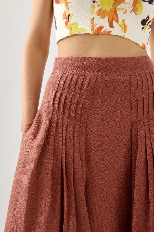 Chloe Tuck Detail Midi Skirt