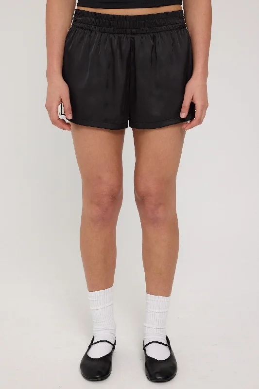 Lioness 444 Shorts Onyx