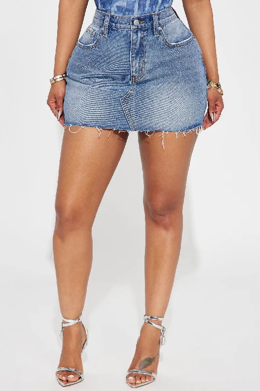 Cassidie Denim Mini Skirt - Medium Wash