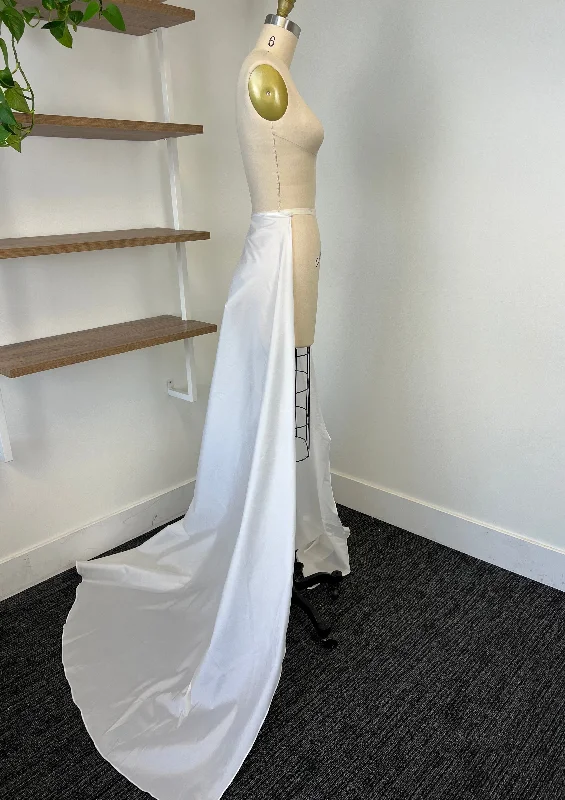 Liquidation SaleSarah Seven Sabrina Overskirt