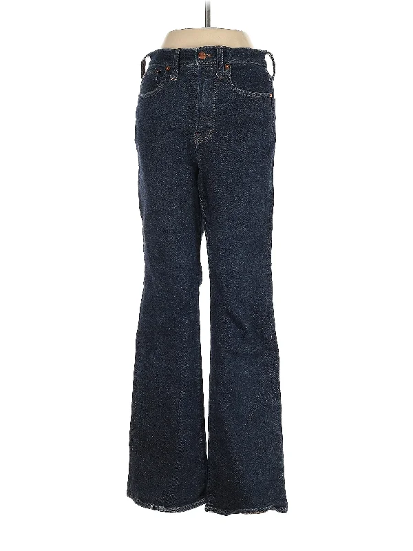 Exclusive AccessHigh-Rise Bootleg Jeans in Dark Wash