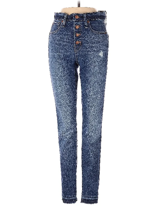 Non - Refundable SaleHigh-Rise Straight-leg Jeans in Medium Wash