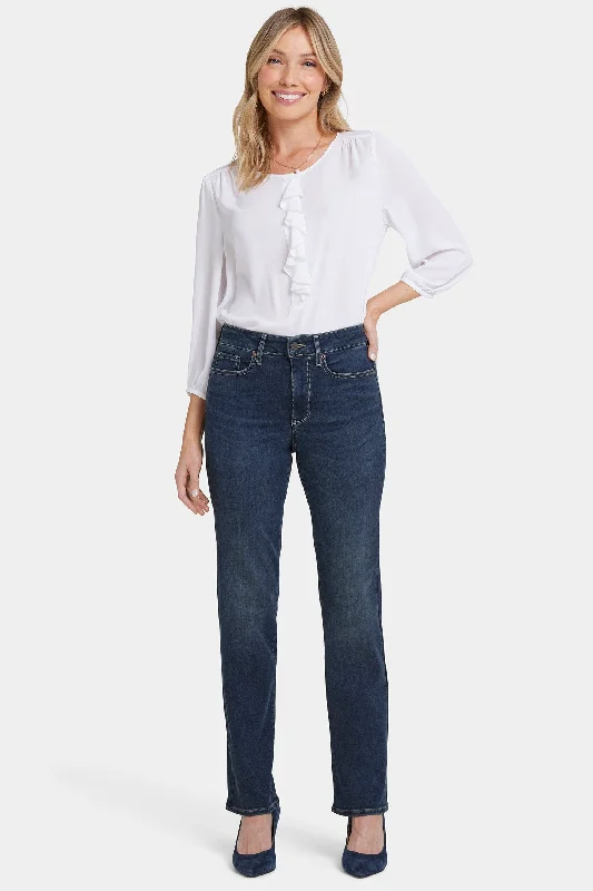 No Returns on Sale ItemsMarilyn Straight Jeans In Petite - Presley