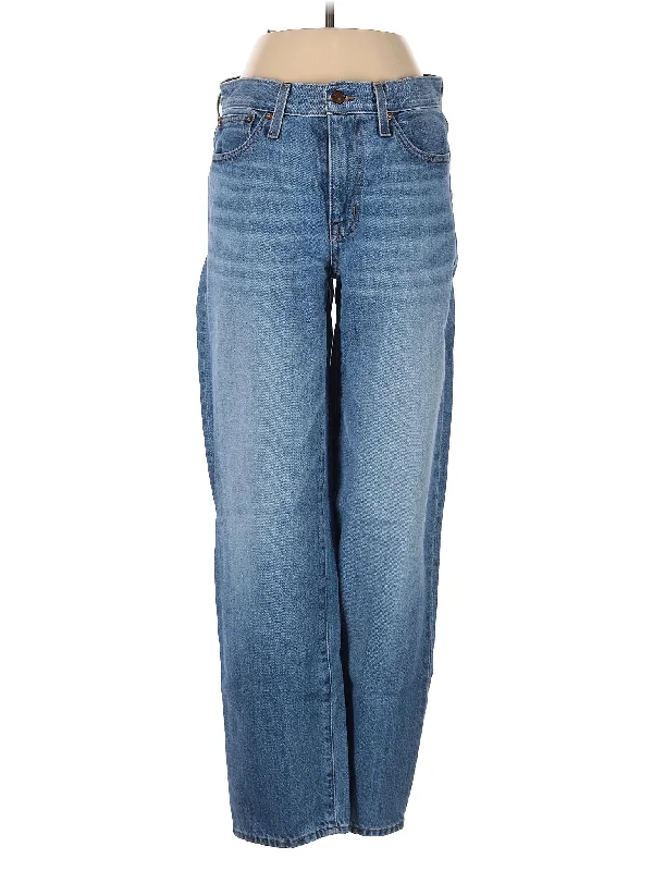 VIP SaleMid-Rise Wide-leg Jeans in Medium Wash