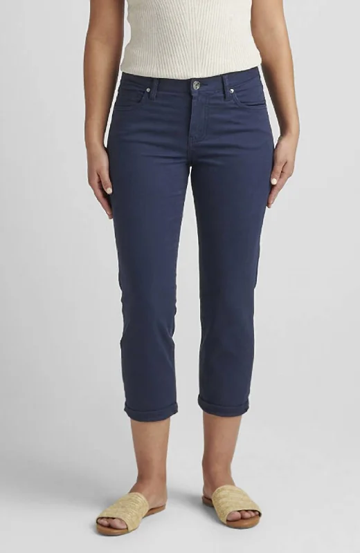 30% DiscountCecilia Mid Rise Capri Pant In Blue