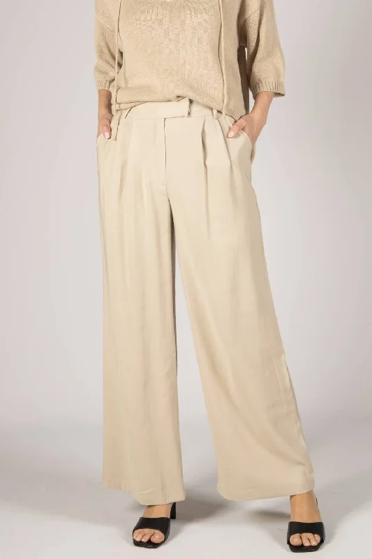 Red Tag SaleHigh Waisted Trouser In Khaki