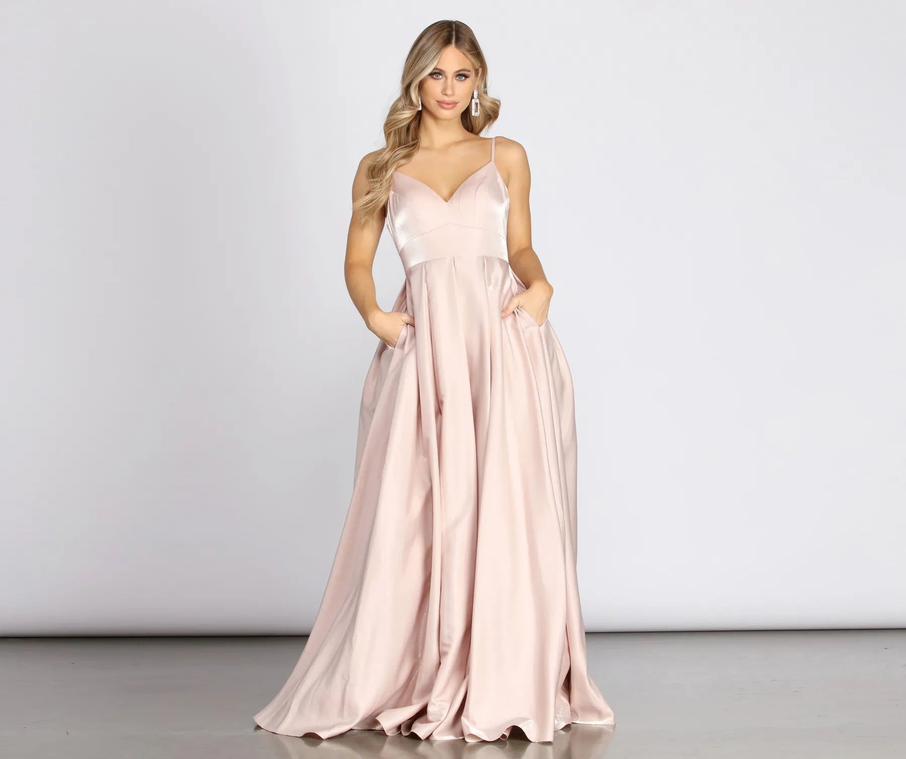 Save NowJolie Formal Lace Up Gown