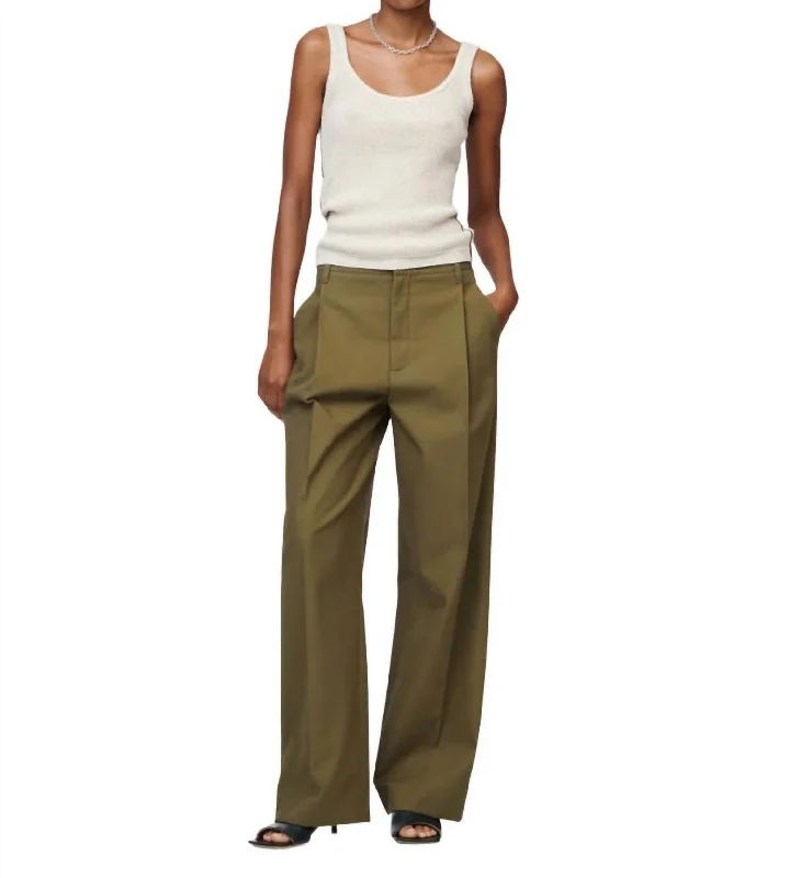 Hourly DealsMid Rise Pleat Front Pant In Loden Green