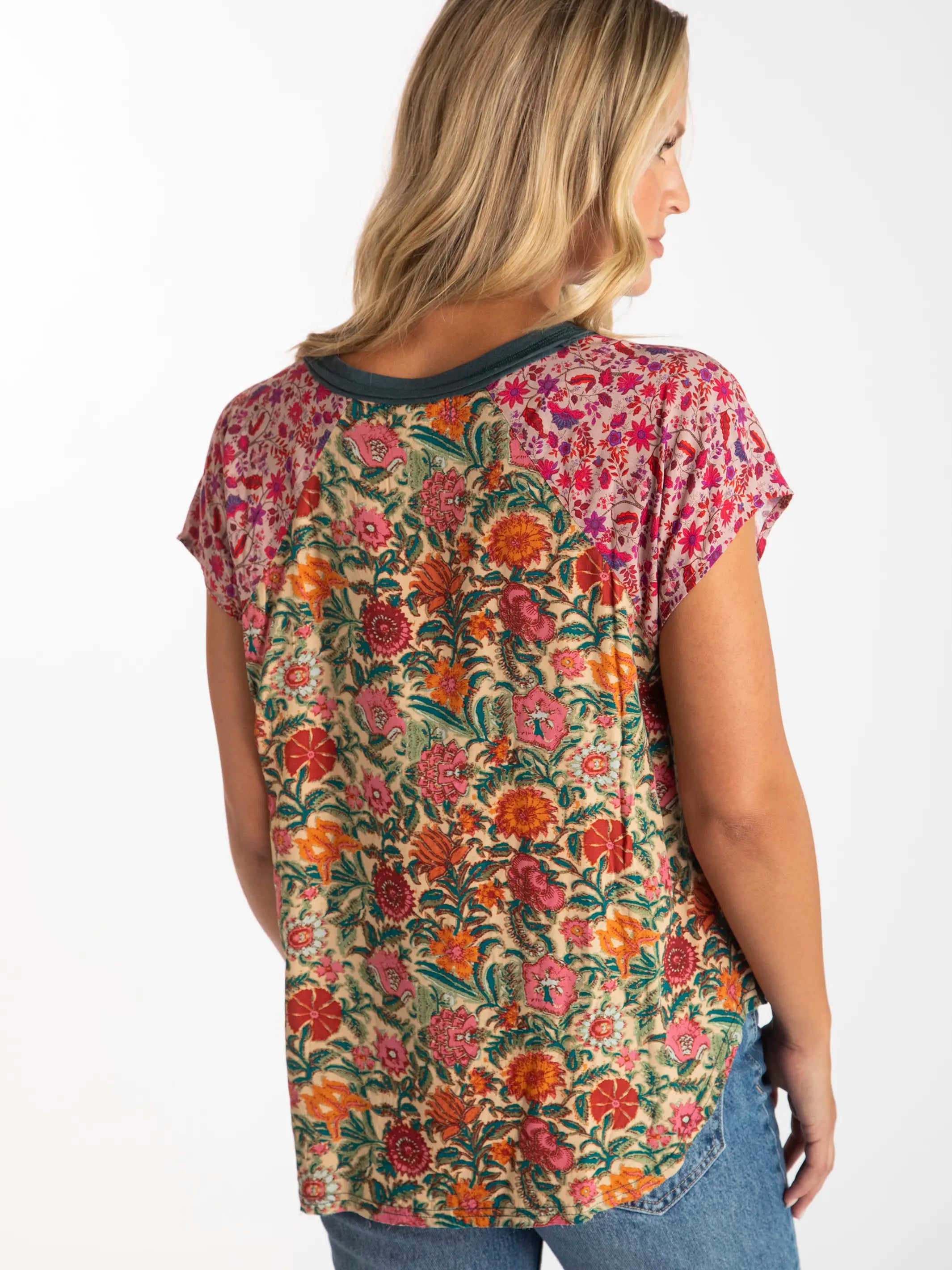 Coupon AvailableDaphne Mixed Print Top - Tan Magenta Mixed Floral