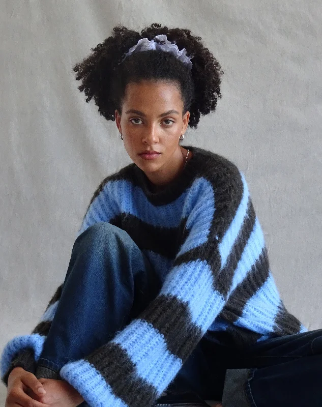 Winter SaleDaren Knitted Oversized Jumper in Brown and Blue Stripe