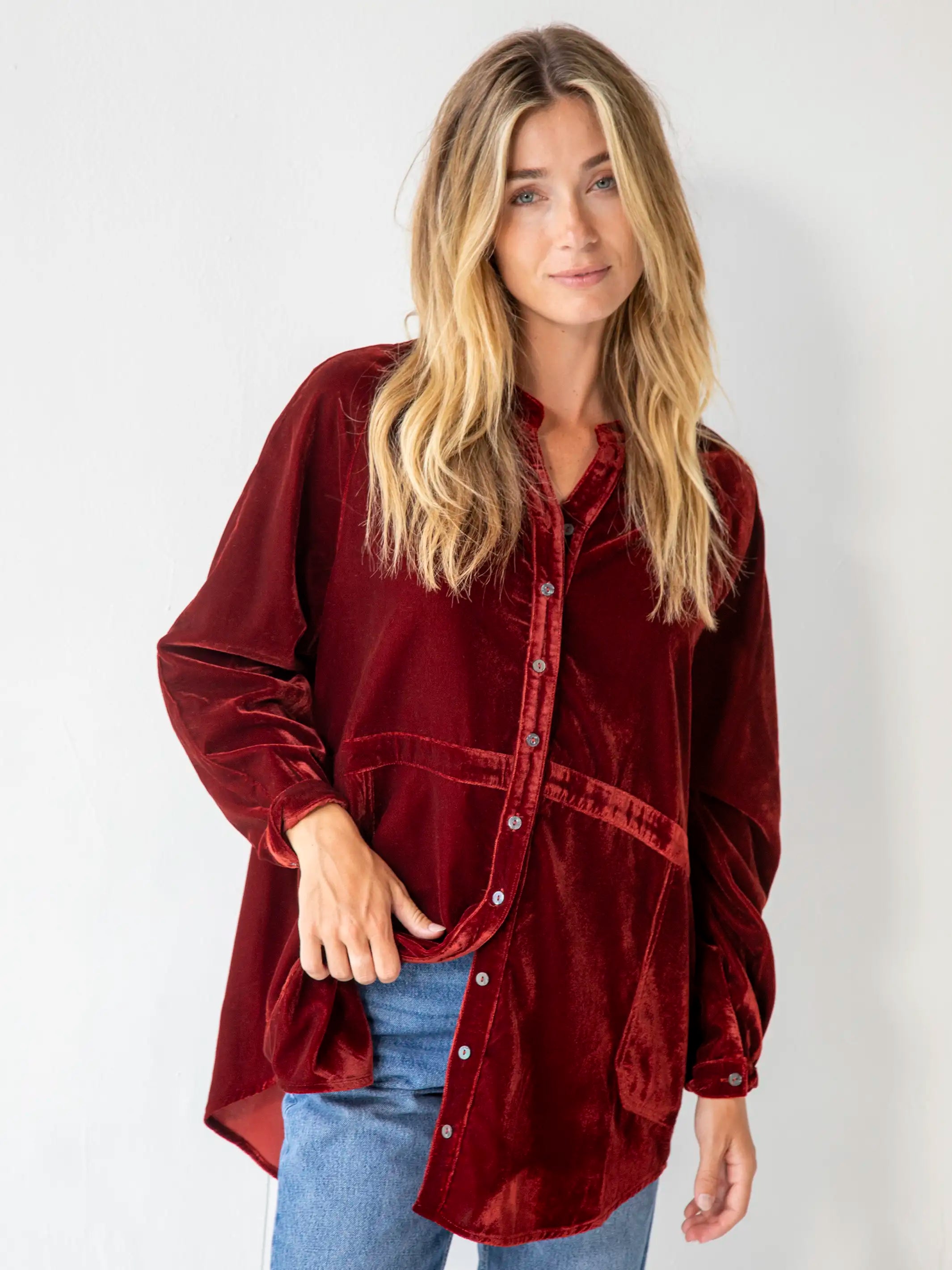 Collector's Item SaleLaid Back Velvet Button Down - Rust