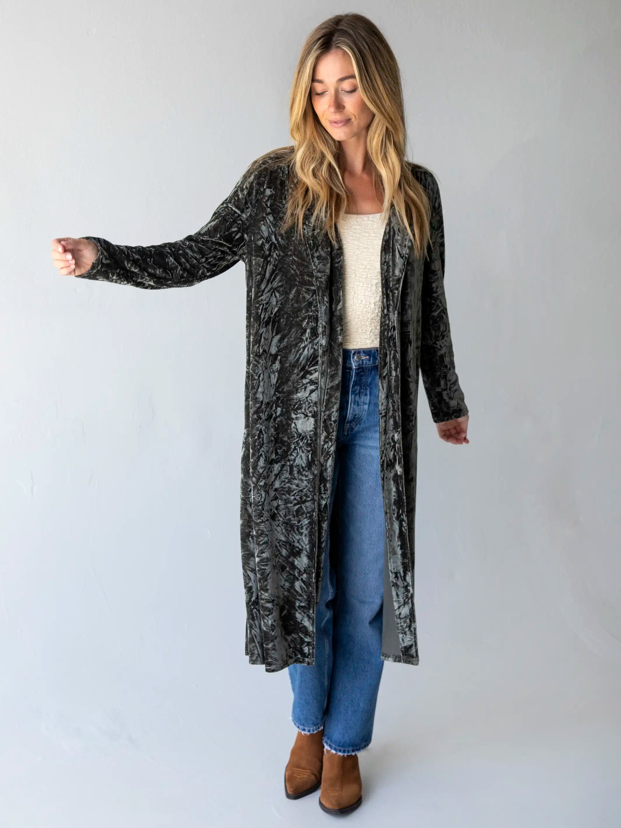 Free Gift with PurchaseLennon Long Velvet Duster - Olive