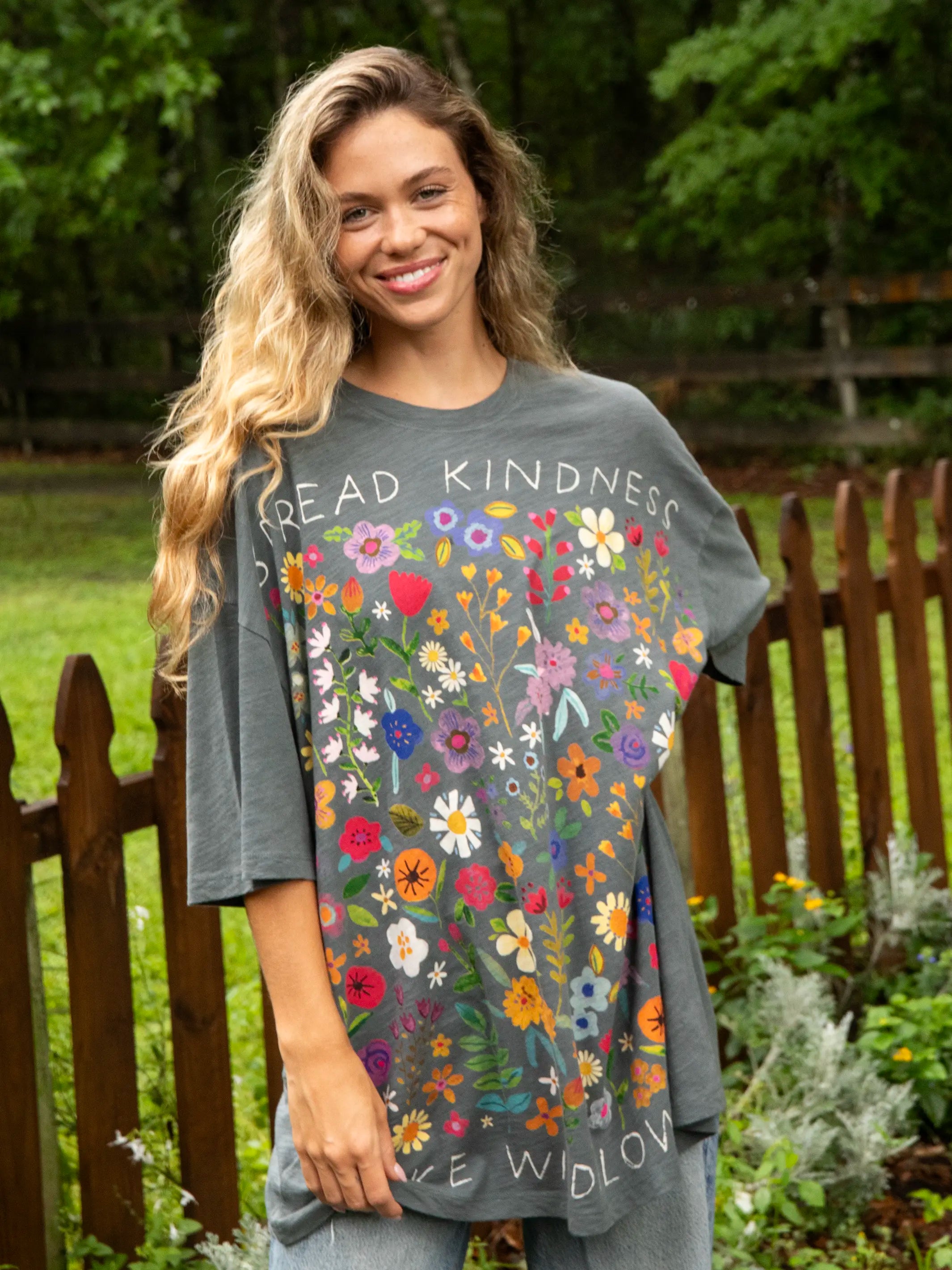 Loyalty ProgramOne Size Cotton Easy Tee - Spread Kindness Charcoal