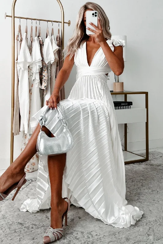 Final SaleOpulent Occasion Pleated Ruffle Maxi Dress (White)