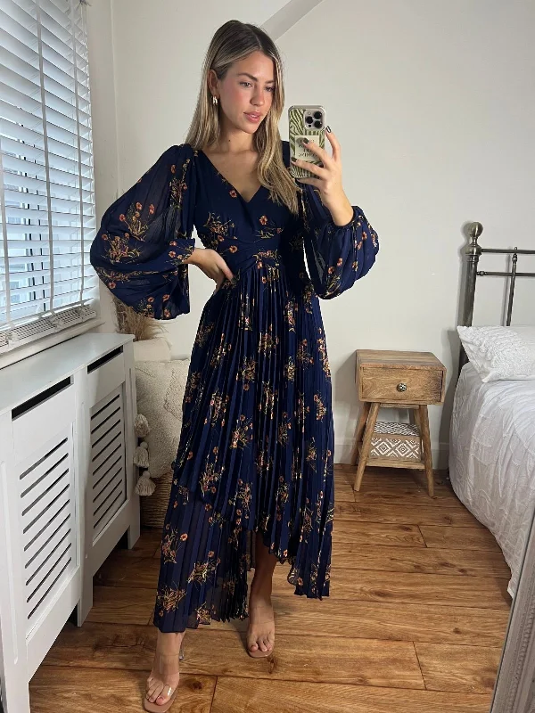 Secret SaleToni Long Sleeved Pleated Maxi Dress / Navy Floral